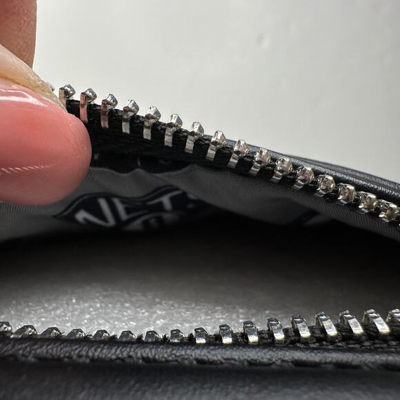 New Loungefly NBA Brooklyn Nets Mini Backpack Basketball NWT - Picture 8 of 8